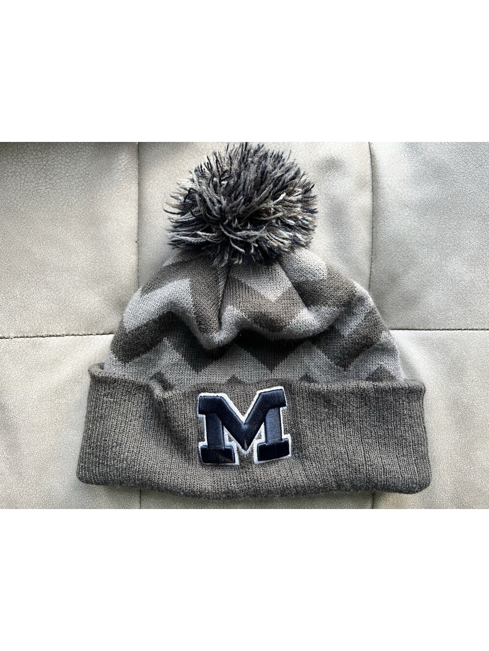 U of M University Of Michigan Beanie Winter Hat EUC!